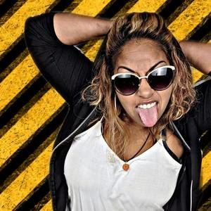 Meet your Posher, Jeneva